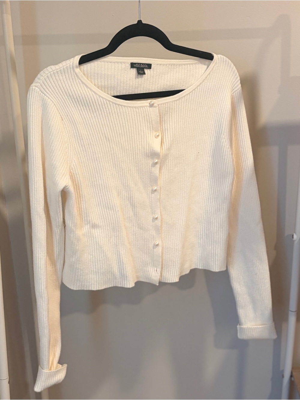 wild fable Cream Ribbed Button-Front Long Sleeve Tee